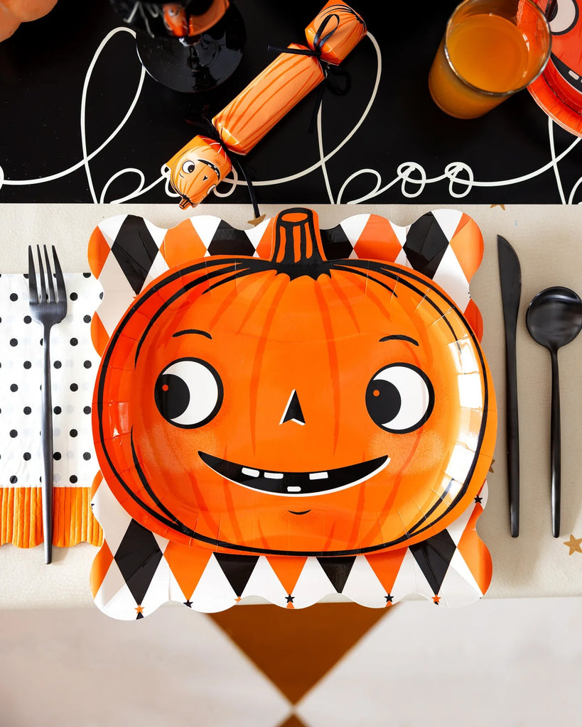 Vintage Halloween Pumpkin Paper Plate Set (9 Included)