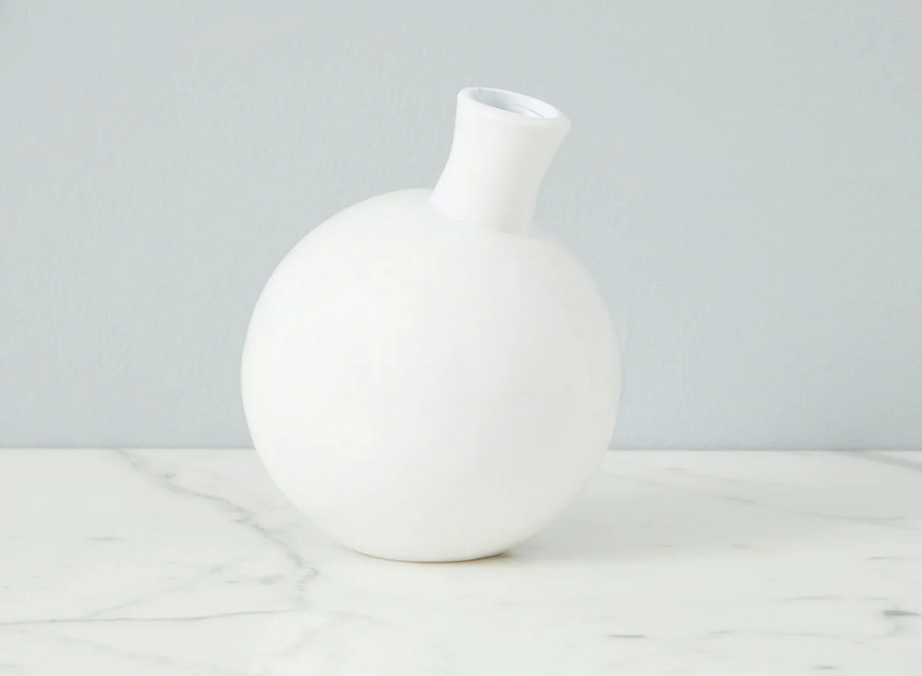 ETU Home White Sphere Bud Vase
