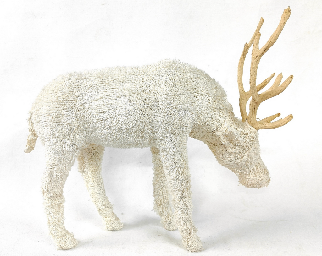 18" Grazing Stag Knitted Boucle, Large