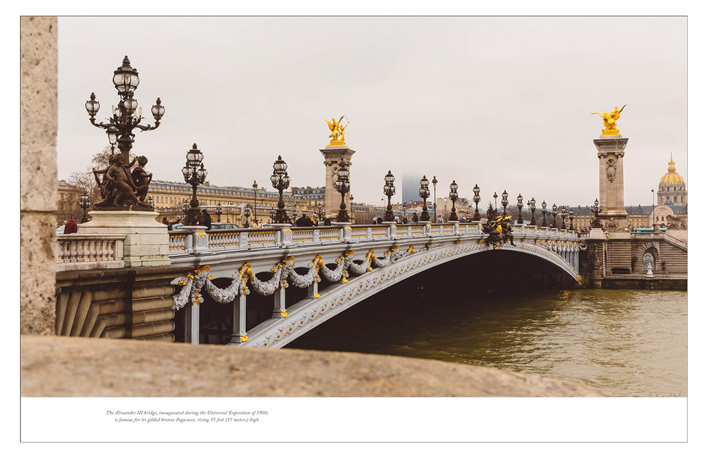 Enchanting Paris:  The Hedonist's Guide Book