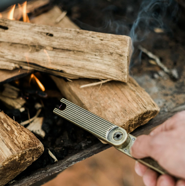 Barebones Pivot Arc Rechargeable Lighter