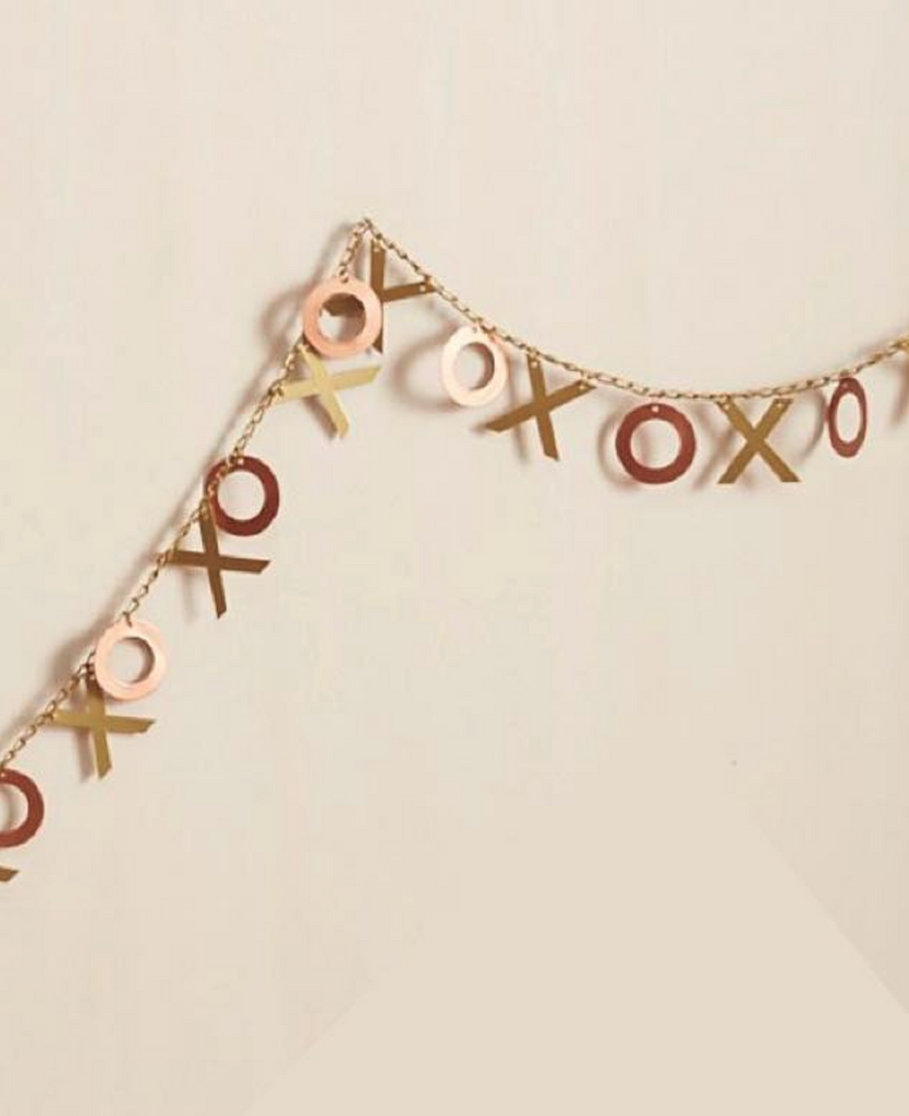 XOXO Valentine Garland