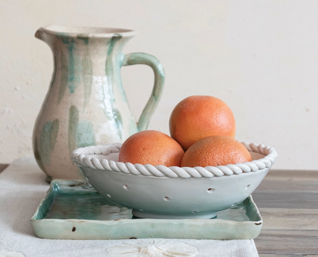 Stoneware Colander w/ Rope Design Edging