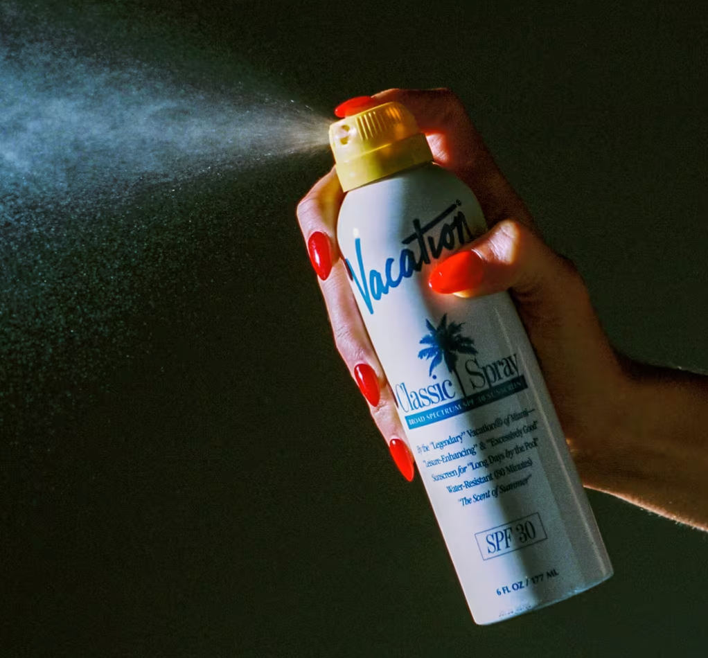 Vacation Classic Spray Sunscreen, SPF 30
