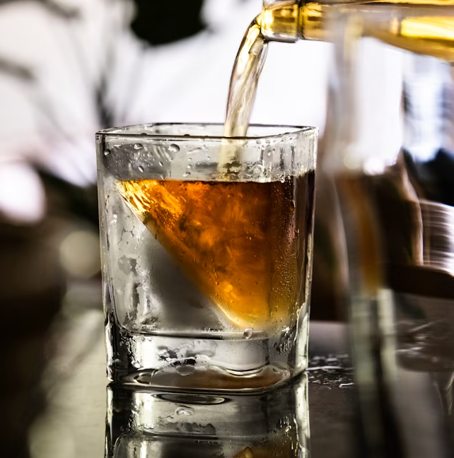 Corkcicle Whiskey Wedge Glass