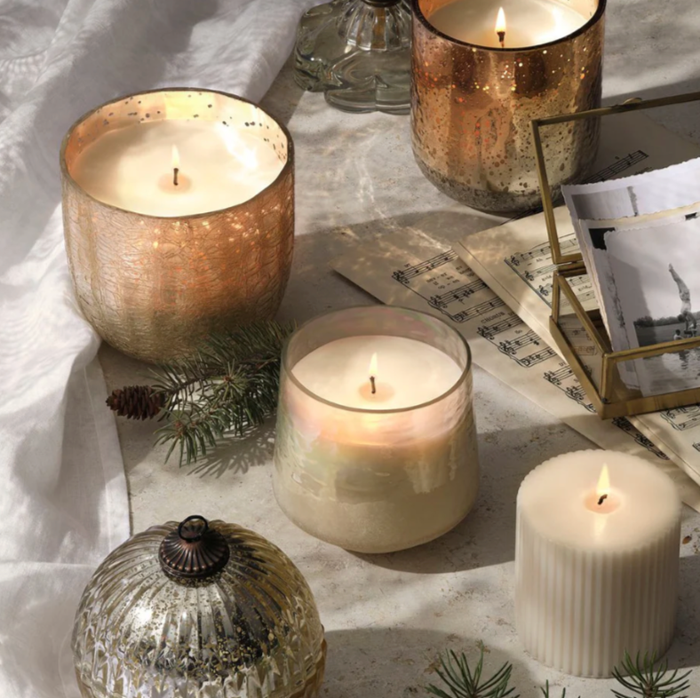 Illume Winter White Small Radiant Glass Candle