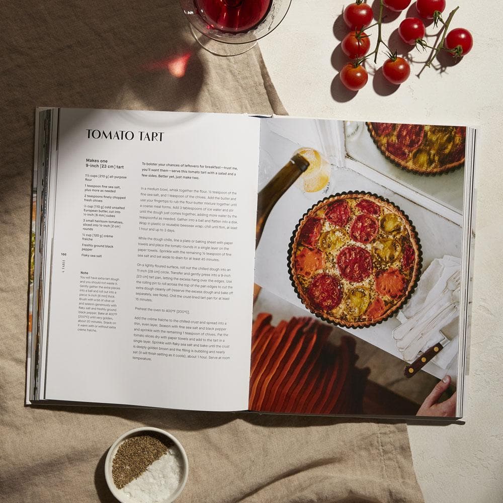 À Table: Recipes For Cooking + Eating The French Way Book