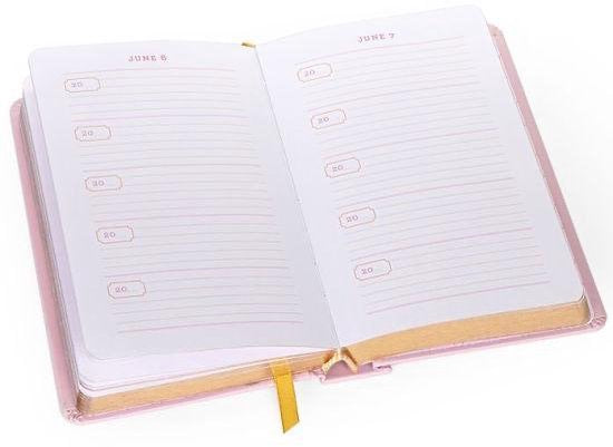 Mom's One Line A Day: A Five Year Memory Book